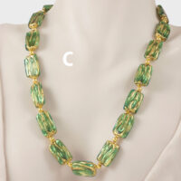 Collana-MO-oro-verde-piatta-C