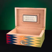 934-Zag-cigars-open-1